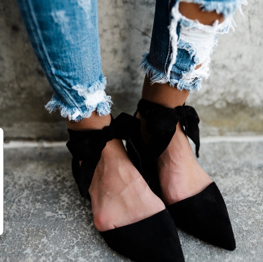 Vici wrap flats